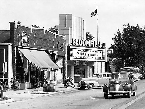 Bloomfield Theatre - Rare Photo Of The Bloomfield